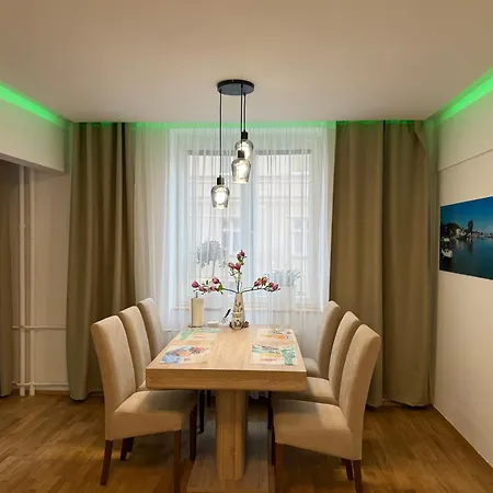 Galaxy 2 Apartment Karlovy Vary